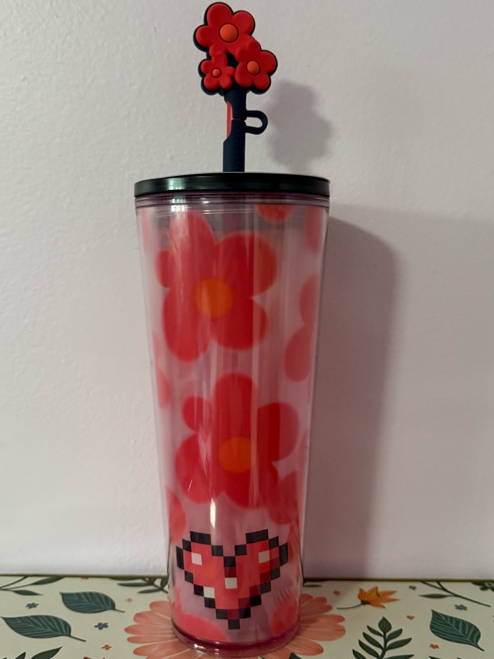 NWT Starbucks Pixel Pink Floral Cold Cup with Straw Topper (24 oz)